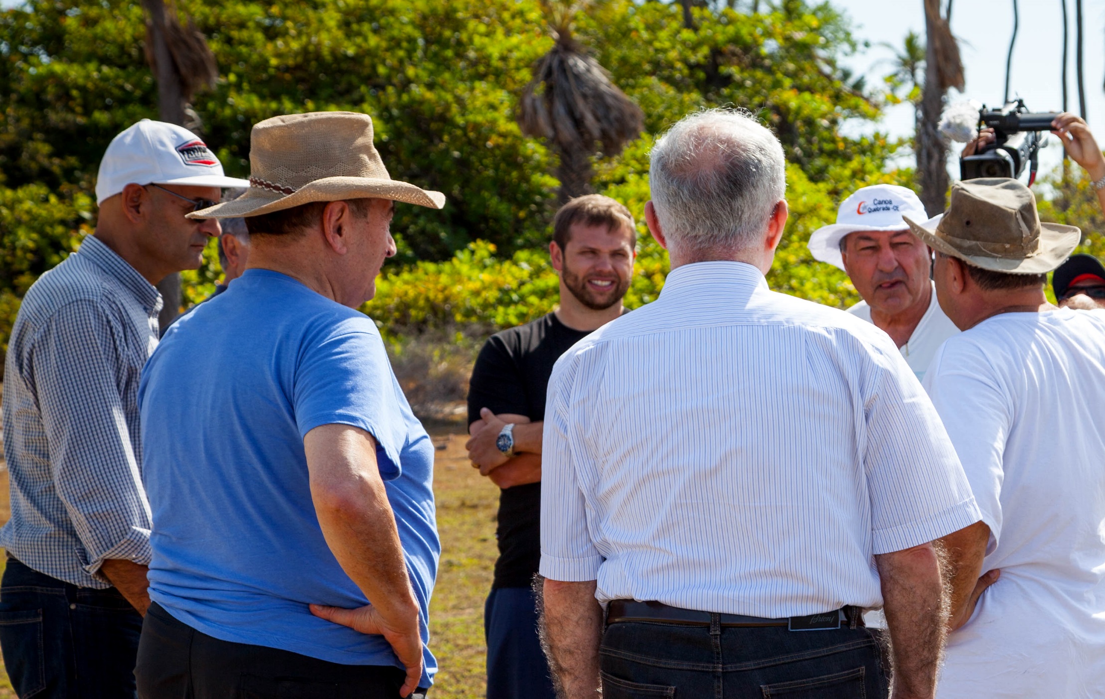 Sir Nadhmi Auchi visita as áreas que deverão ser destinadas ao complexo hoteleiro/turístico, no Ceará — Registro 5